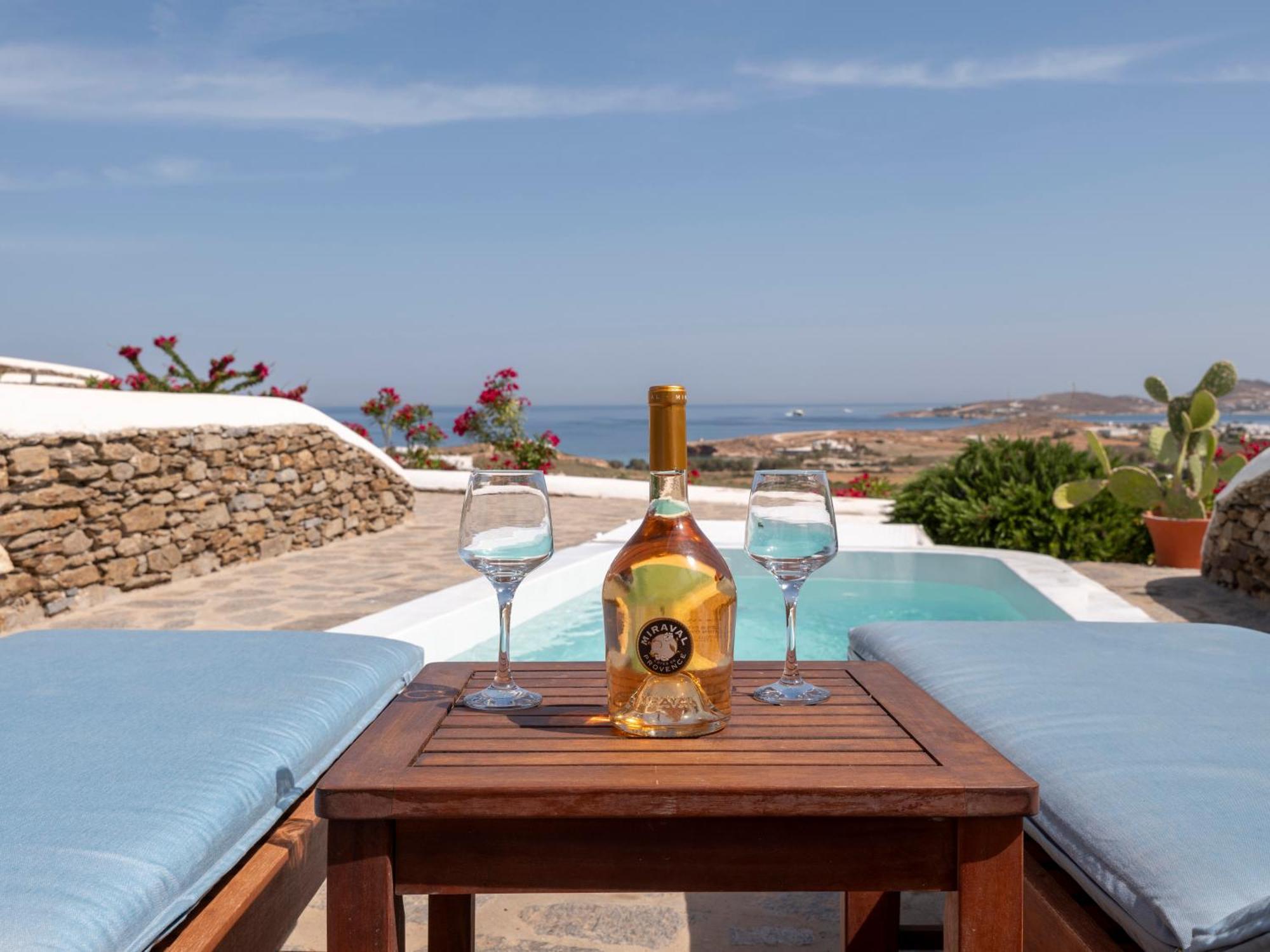 Peters Place - Paros Resort Parasporos Exterior foto